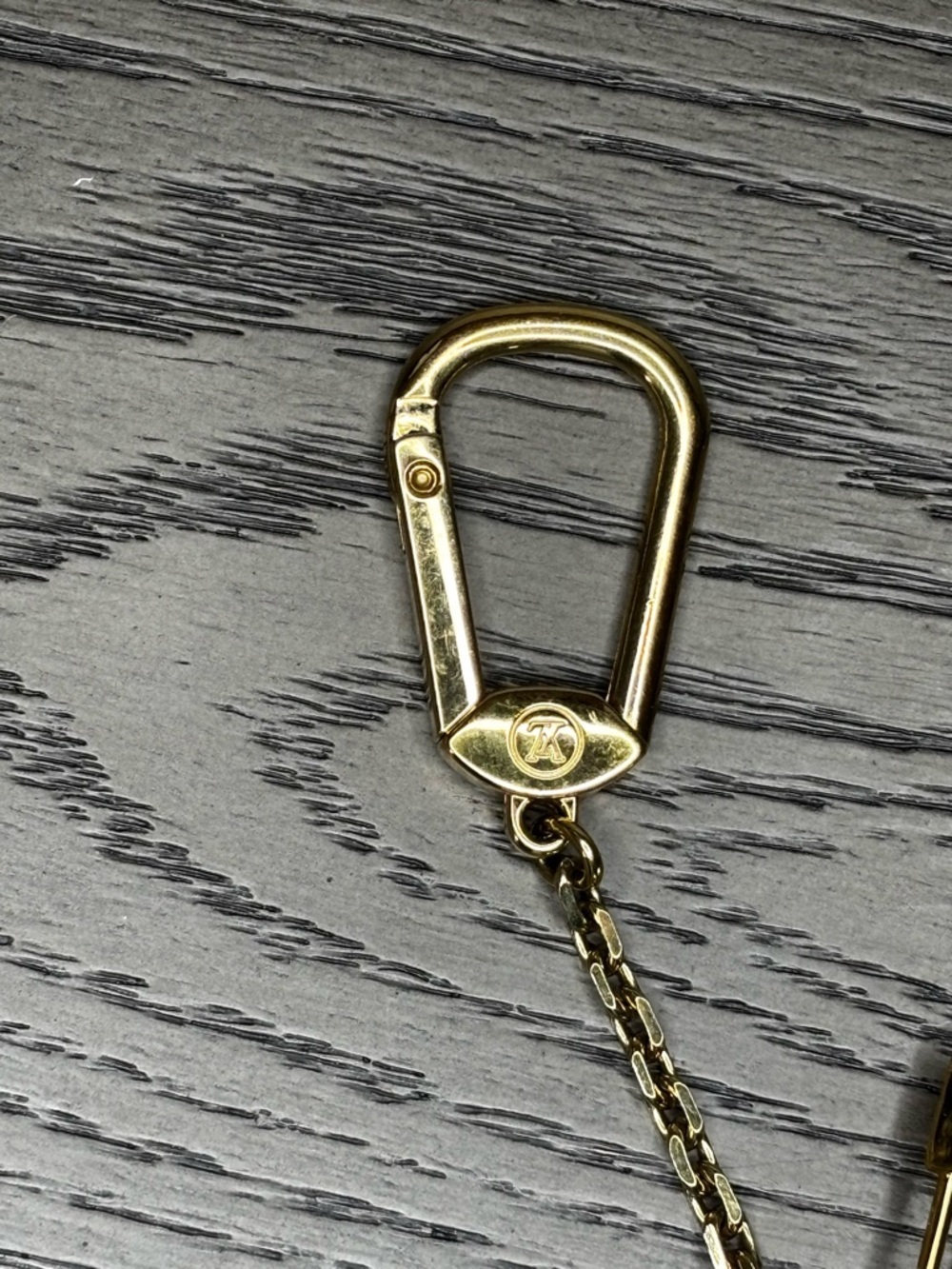 Louis Vuitton Vernis Pochette Cles Bronze Key Pouch Coin Card Holder w/ Box - Picture 9 of 12